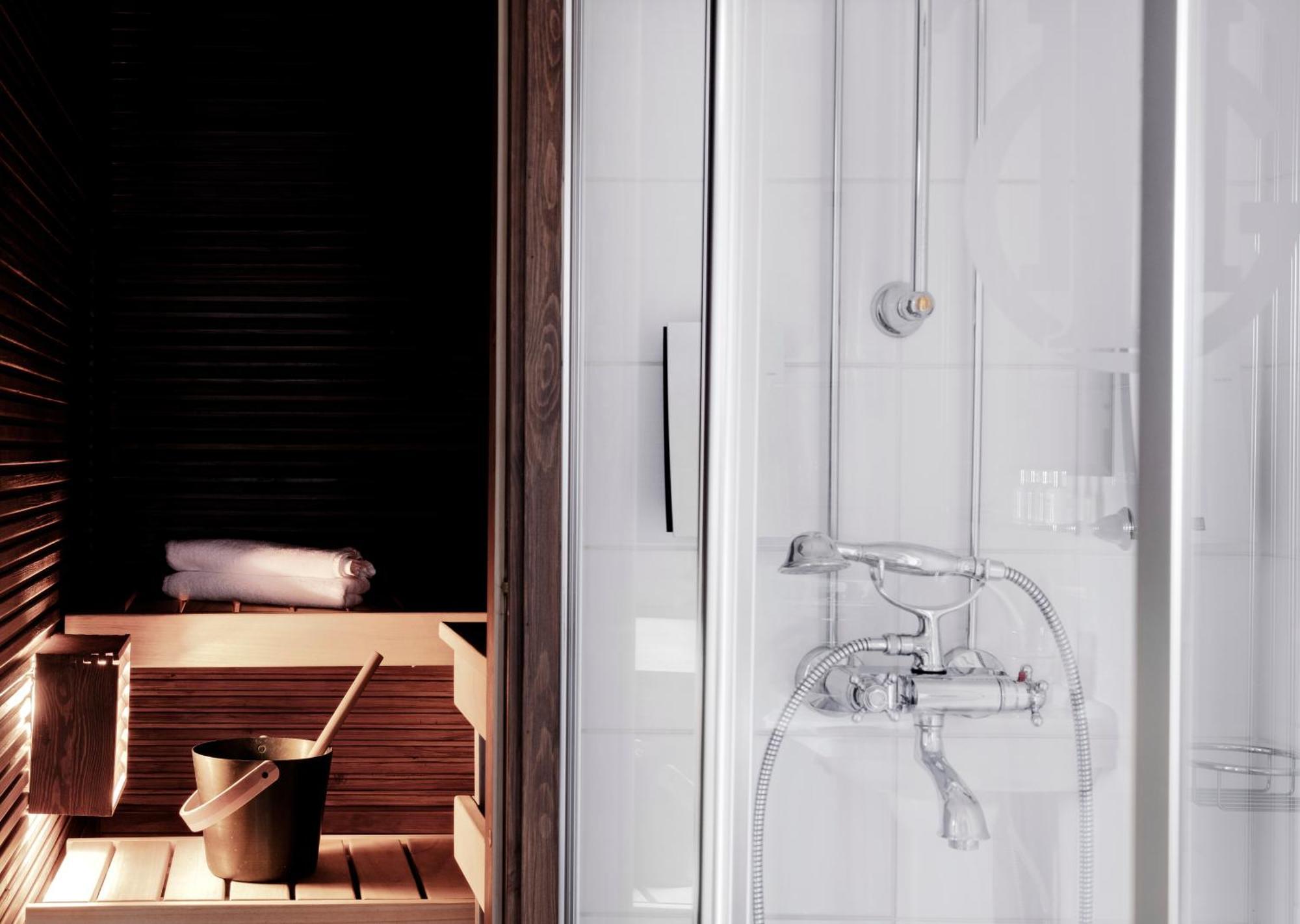 เรดิสัน บลู แกรนด์ โฮเทล แทมเมอร์ Hotel ตัมเปเร ภายนอก รูปภาพ
